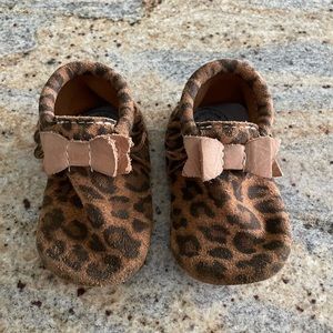 Freshly Picked bow moccs